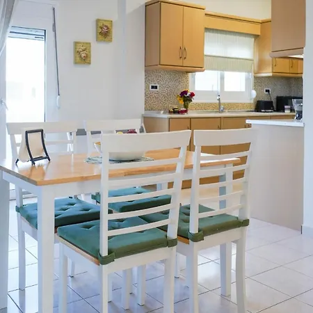 Apartment Kyriakos *